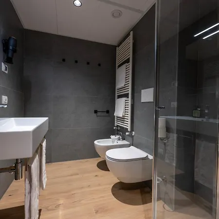 Garden Park Le Albere Trilocali Nel * Trento