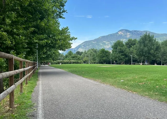 Garden Park Le Albere Trilocali Nel * טרנטו