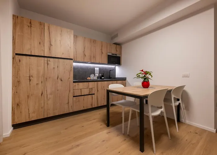 Garden Park Le Albere Trilocali Nel טרנטו